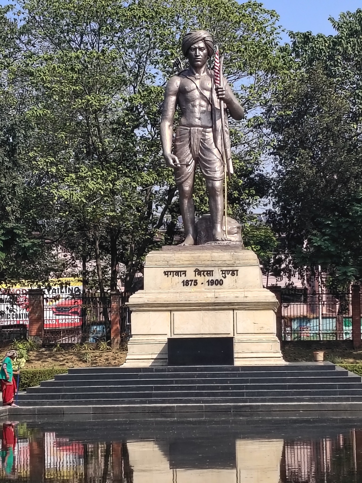 Dharti Aaba Bhagwan Birsa Munda statue monument celebrating 150th birth anniversary Janjatiya Gaurav Divas 2025